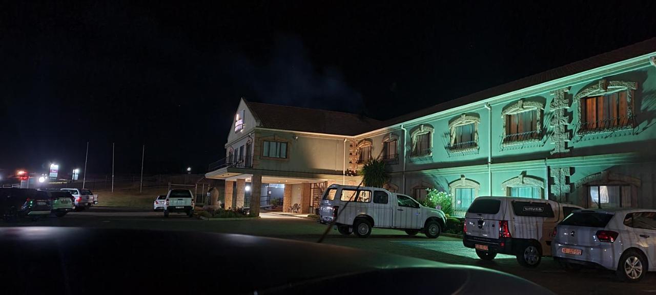 哈里斯米特蒙特罗斯普罗蒂亚酒店 哈里史密斯 外观 照片